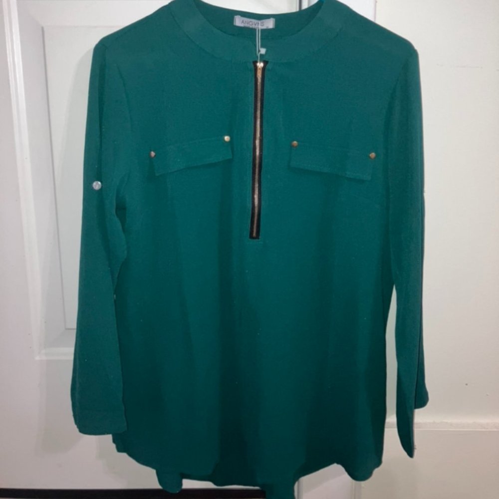 Green Angvns top